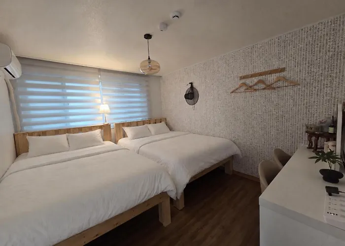 Apartment My House 5min Walk To Seongsu Musinsa, Olive Young, Konkuk Stn 6min, 3 Acs