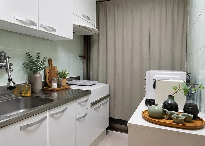 Apartment My House 5min Walk To Seongsu Musinsa, Olive Young, Konkuk Stn 6min, 3 Acs Seoul